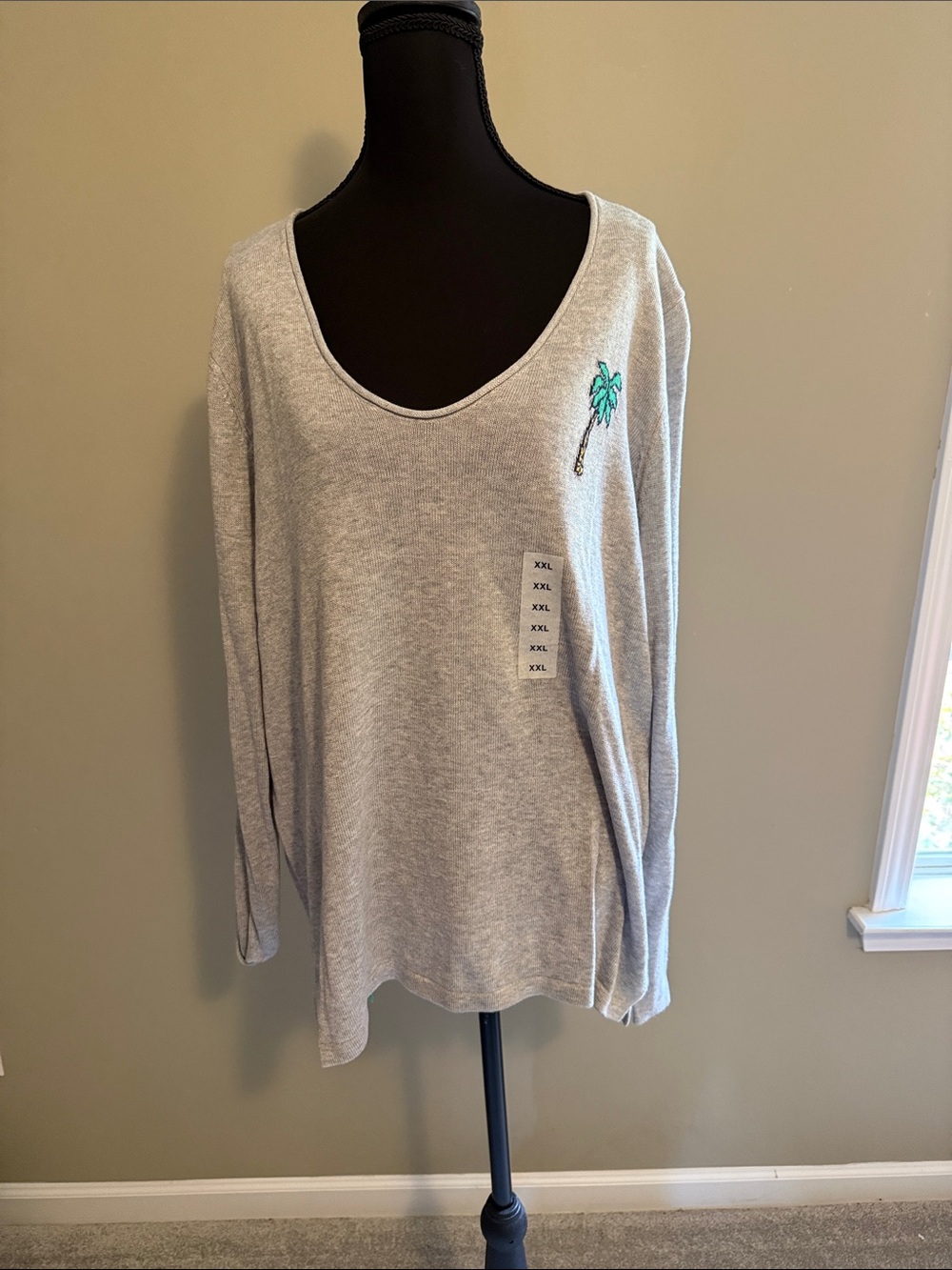 Light Gray Scoop Neck Women’s Top with Palm Embroidery